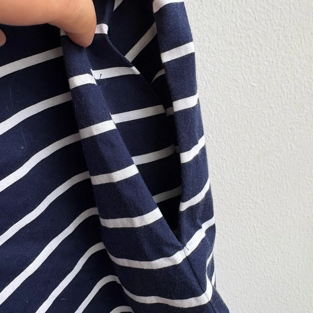 Vineyard Vines great navy